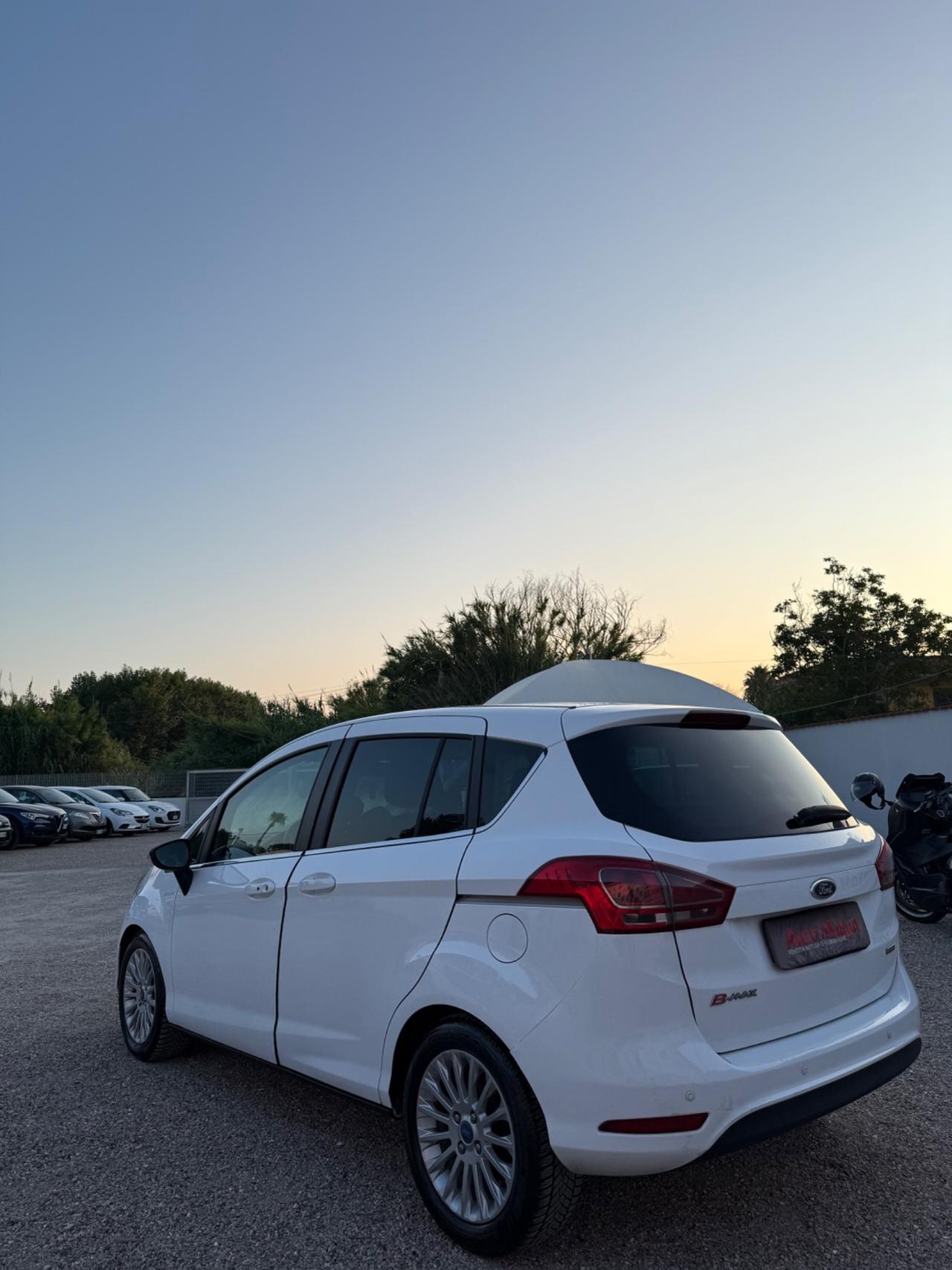 Ford B-Max 1.5 TDCi 75 CV Titanium