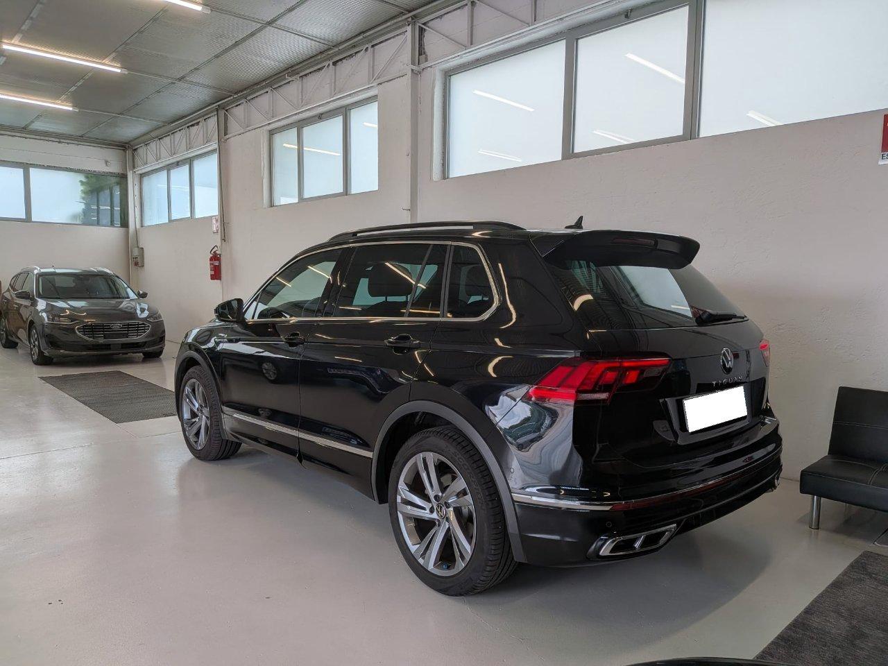 Volkswagen Tiguan 1.5 tsi R-Line 150cv dsg