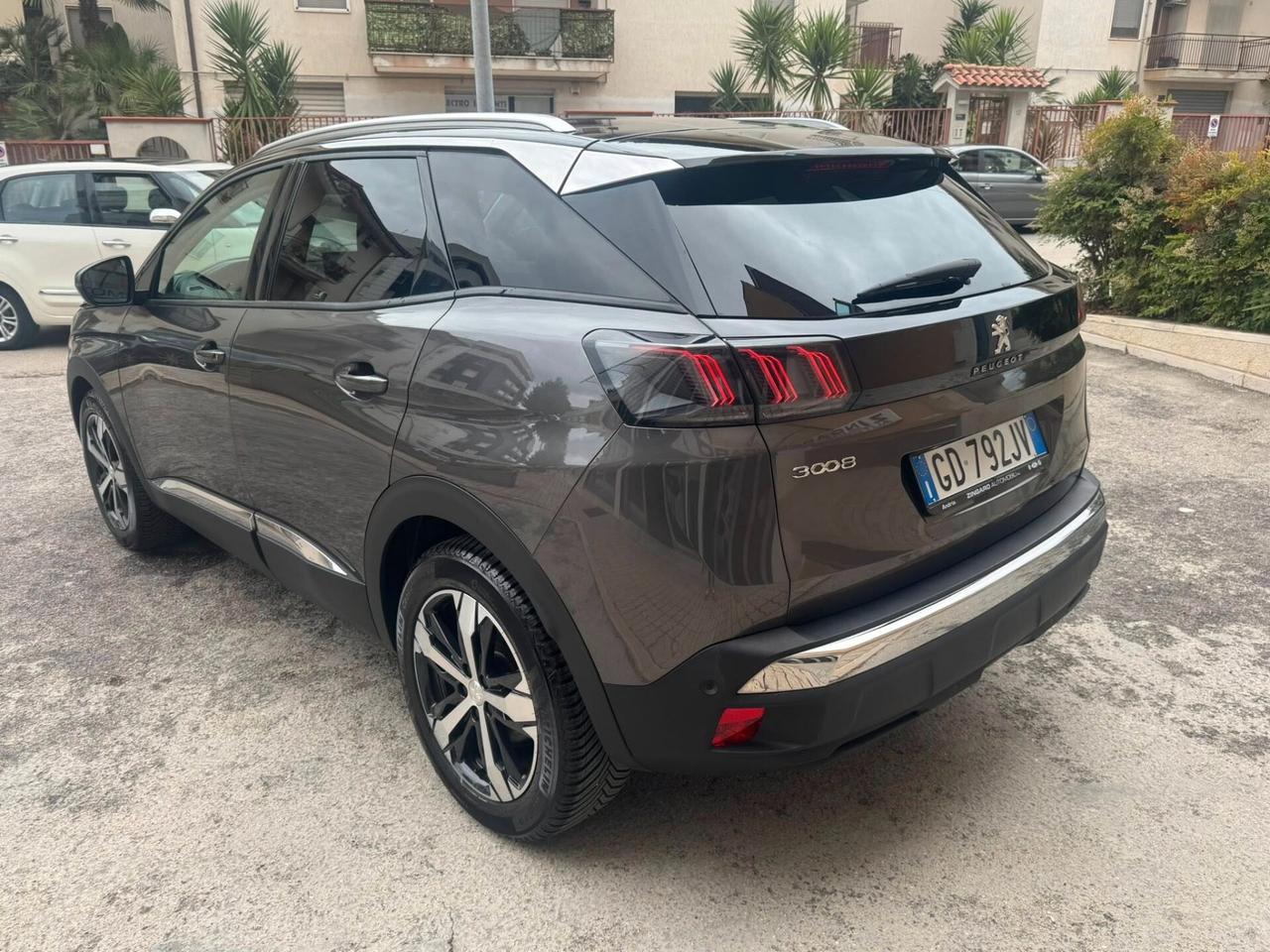 PEUGEOT 3008 1.5 HDI 130 CV. EAT8 ALLURE PAK BI-COLORE