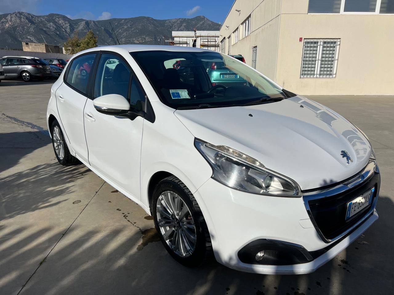 Peugeot 208 BlueHDi 75 Cv 2016