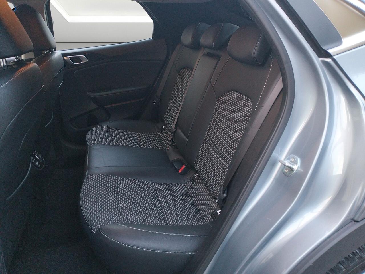 Kia XCeed 1.5 T-GDi 160 CV MHEV iMT High Tech *IVA ESPOSTA*