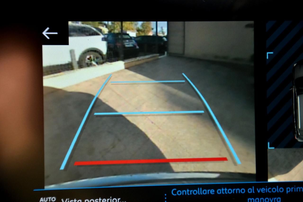 Peugeot 3008 BlueHDi 130 S&S EAT8 Allure