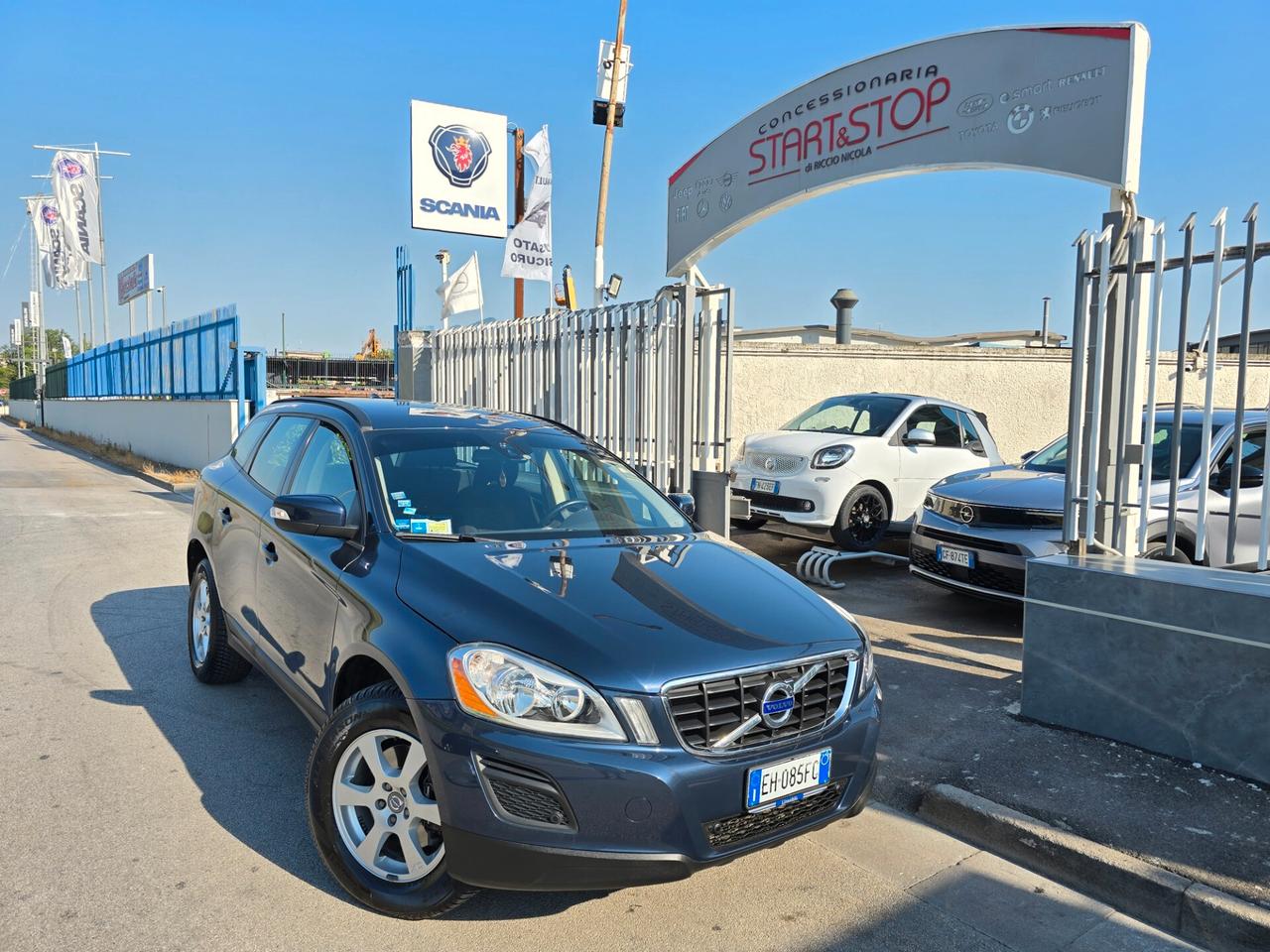 Volvo XC 60 XC60 D5 AWD Geartronic R-design