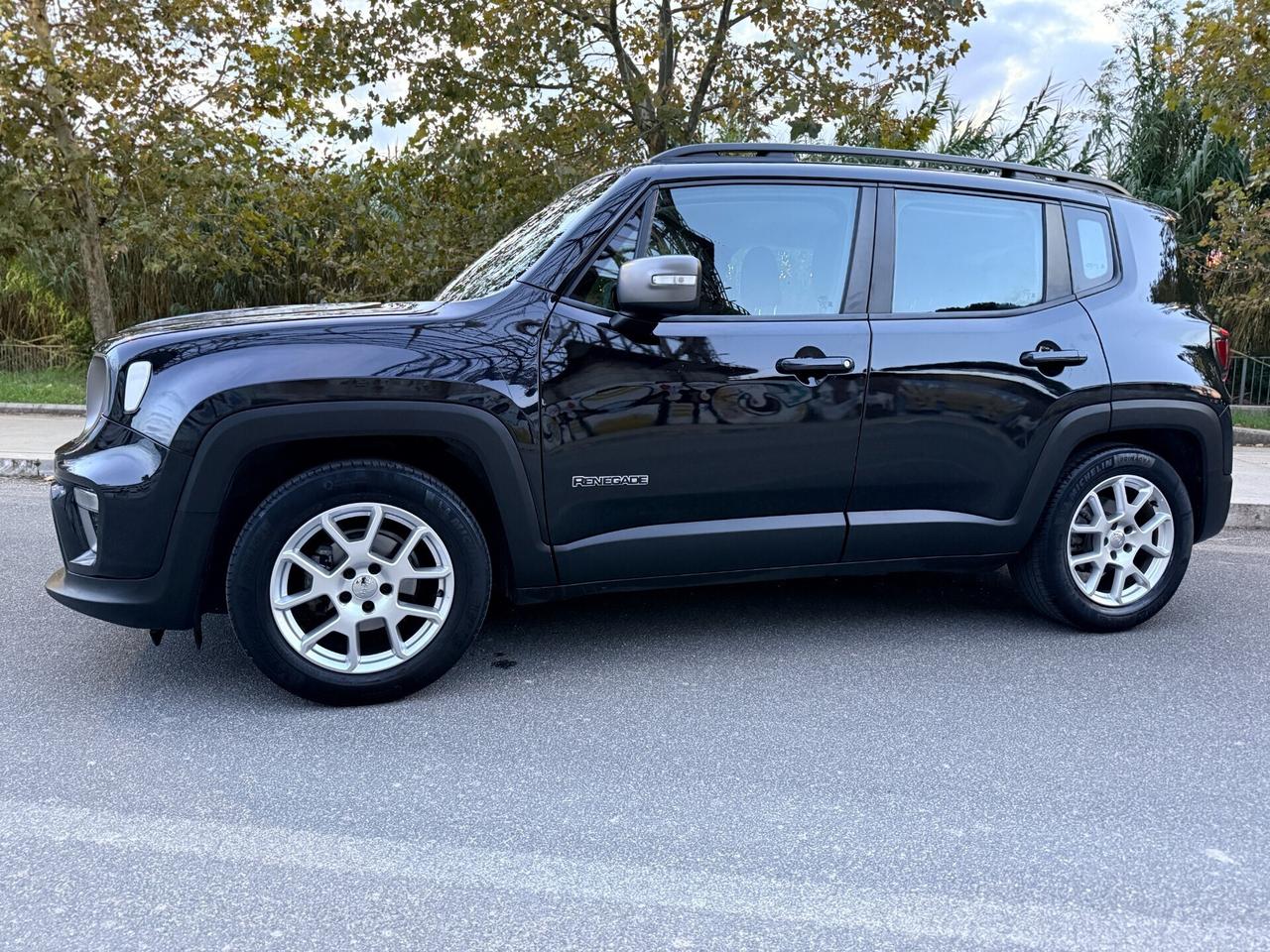 Jeep Renegade 1.0 Limited 120cv UNIPRO Led