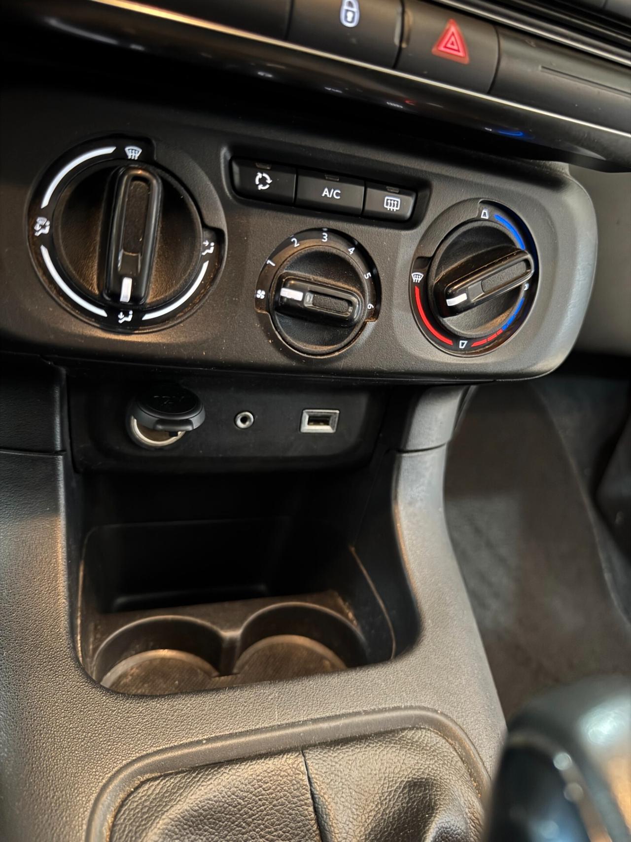 Citroen C3 PureTech 82 Shine OK NEOPATENTATI