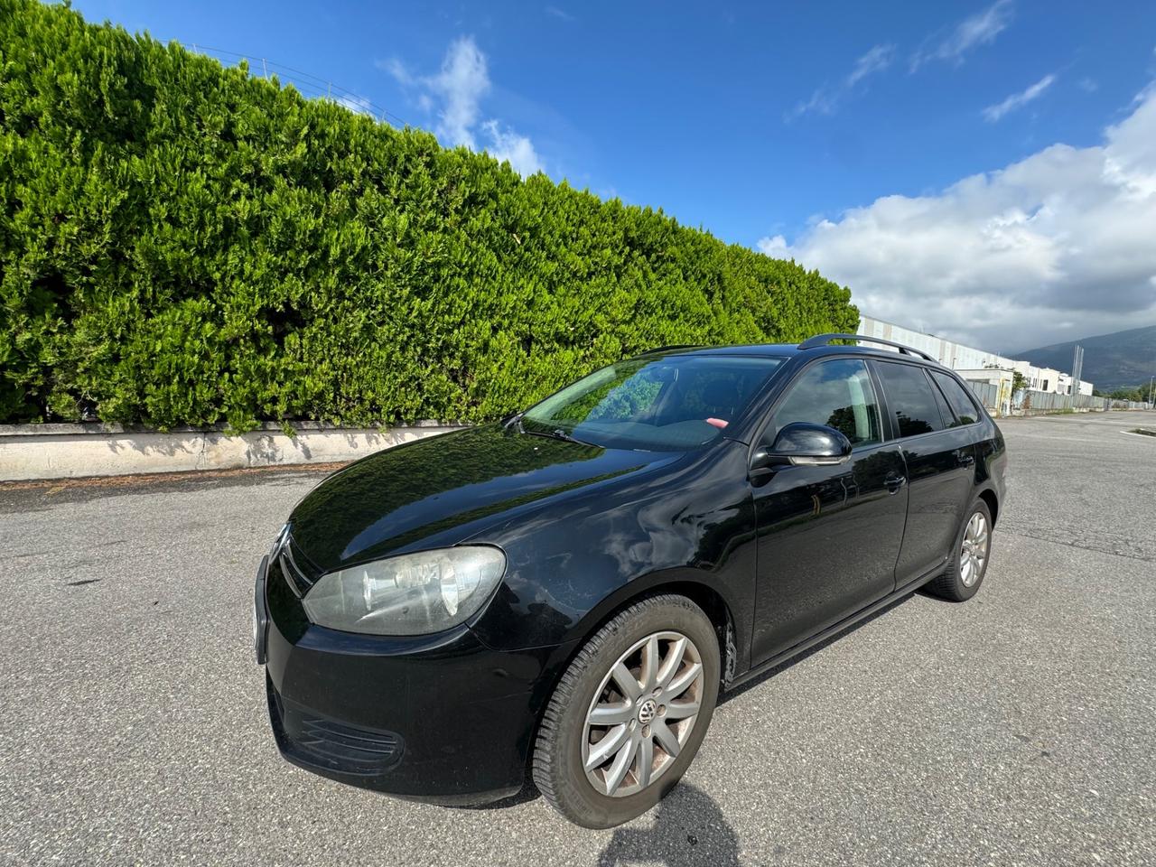 Volkswagen Golf Variant 1.6 TDI DPF Comf. BlueMotion Tech.