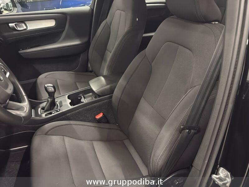 Volvo XC40 Benzina 1.5 t2 Momentum my21