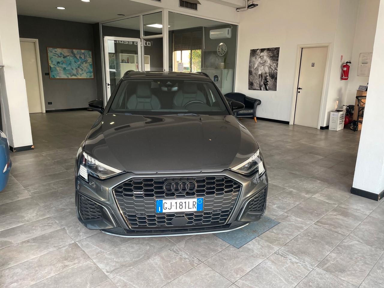 Audi A3 SPB 40 TDI quattro S tronic line edition