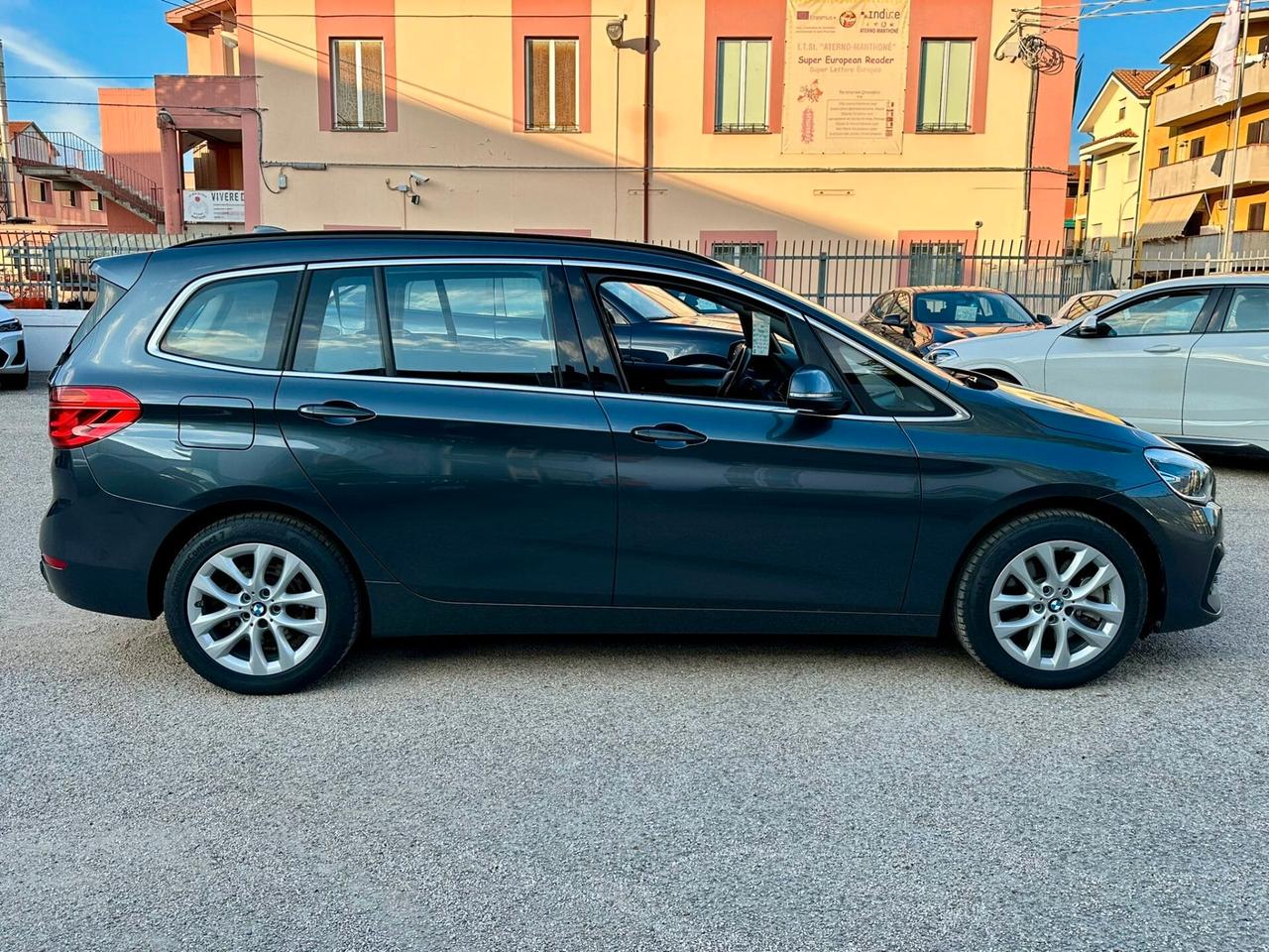 BMW 220D GRAN TOURER ADVANTAGE