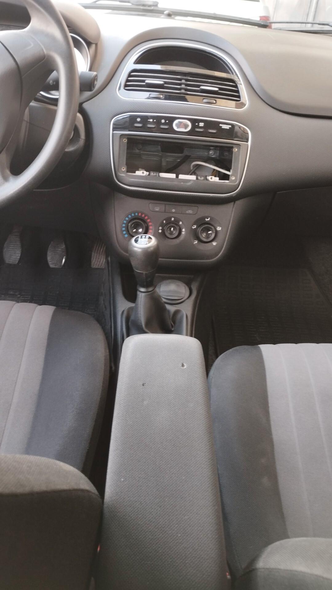 Fiat Punto 1.3 MJT II S&S 95 CV 5 porte Street