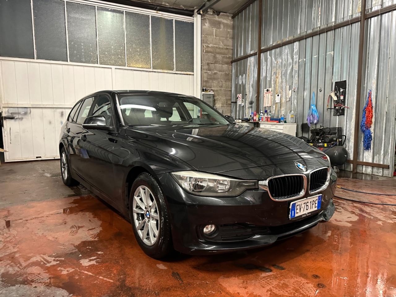 Bmw 318 318d Touring SPORT autom