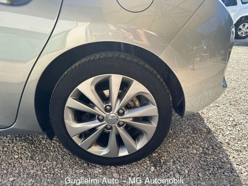 Toyota Auris Auris 1.8 Hybrid Lounge