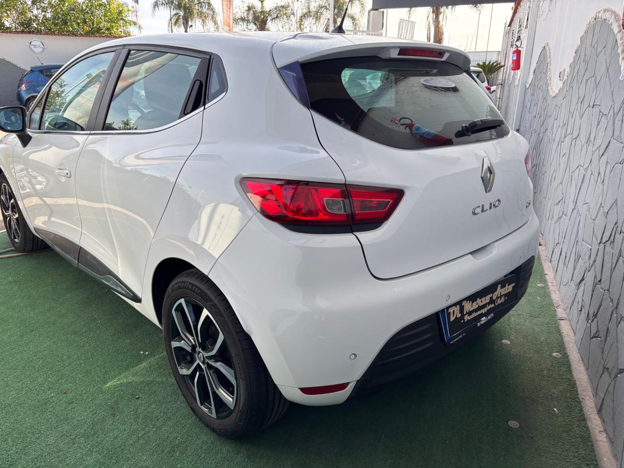 Renault Clio dCi 8V 75 CV Start&Stop 5 porte Energy Duel