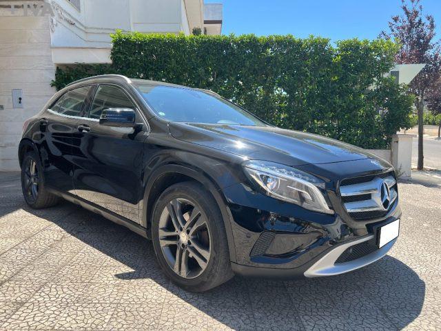 MERCEDES-BENZ GLA 200 d Automatic Sport