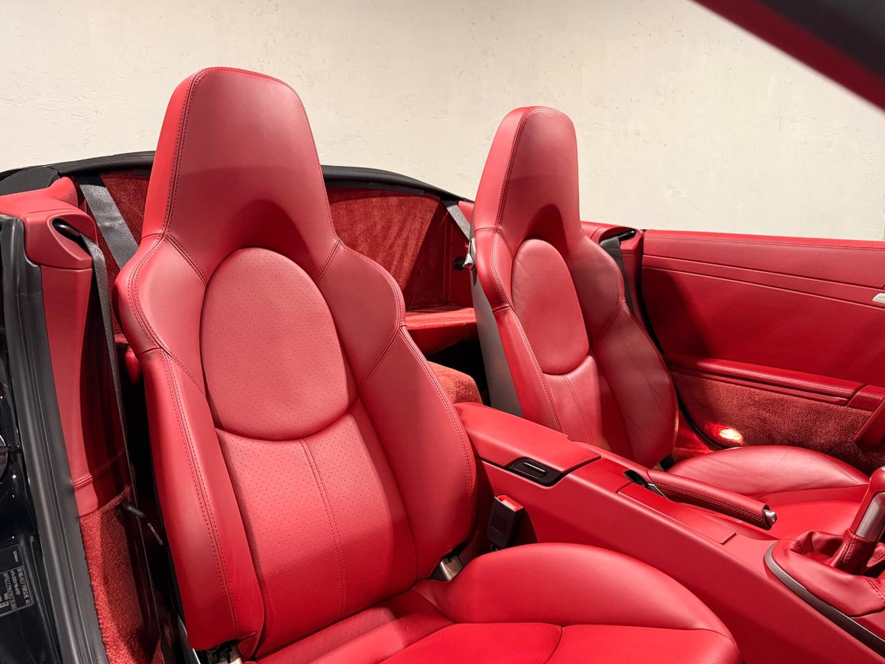 Porsche 911 Carrera Cabriolet