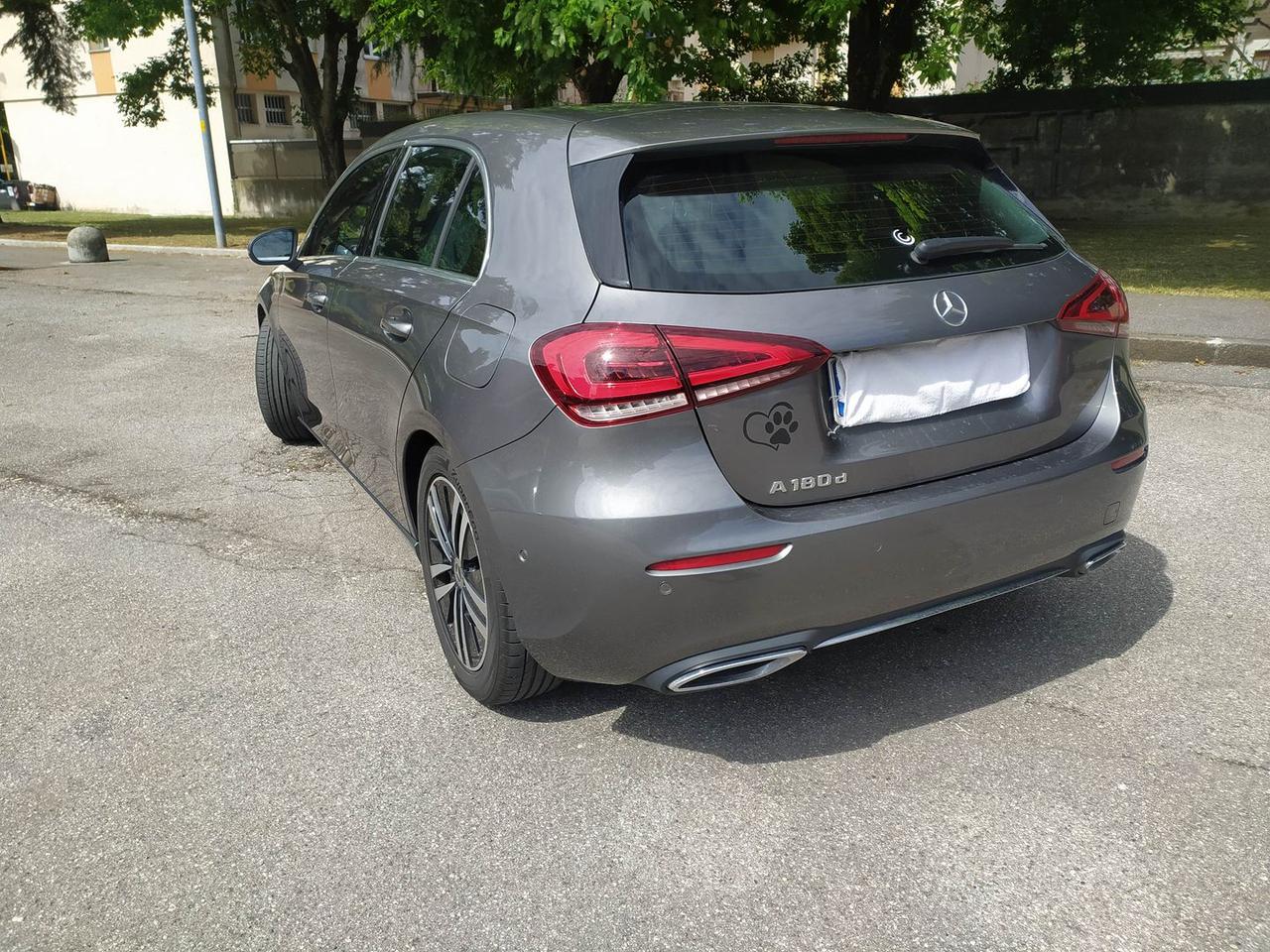 Mercedes-Benz A 180 Business