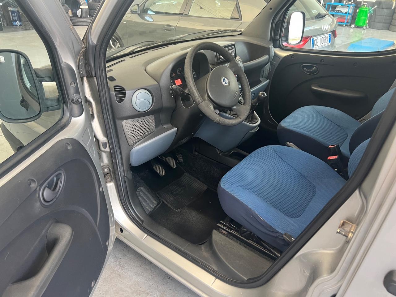 Fiat Doblo 1.3 MJT cat Active