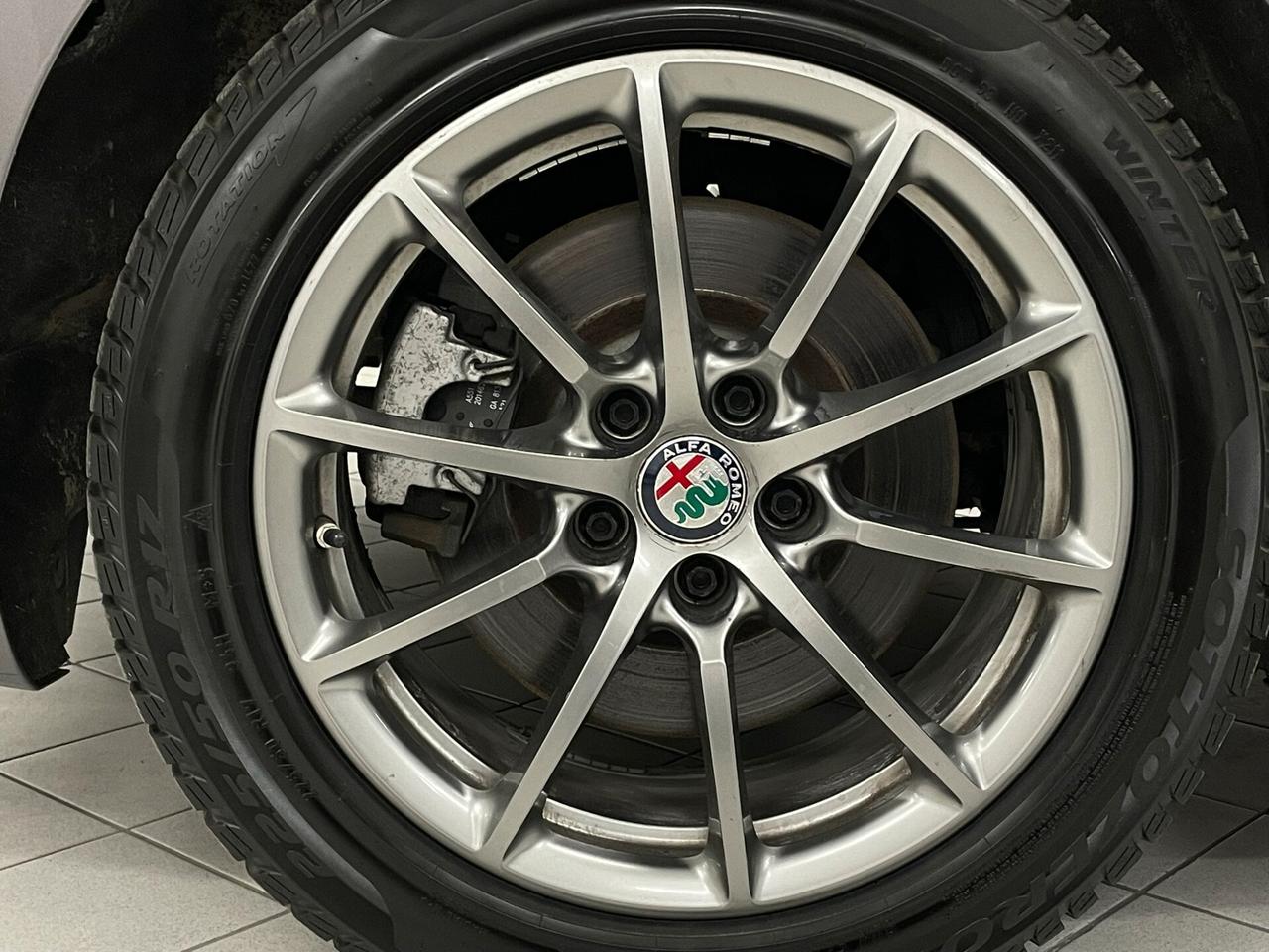 Alfa Romeo Giulia BLINDATA 2.0 T 280 CV AT8 PELLE NAVI RETROCAMERA