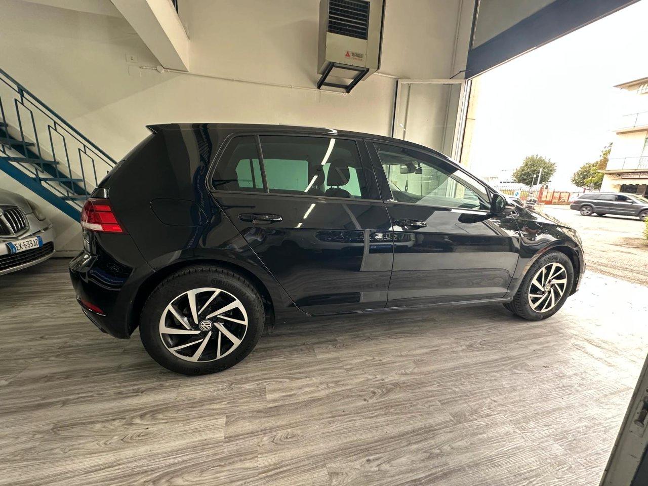 Volkswagen Golf 5 Porte Golf 5p 1.6 tdi Highline 115cv