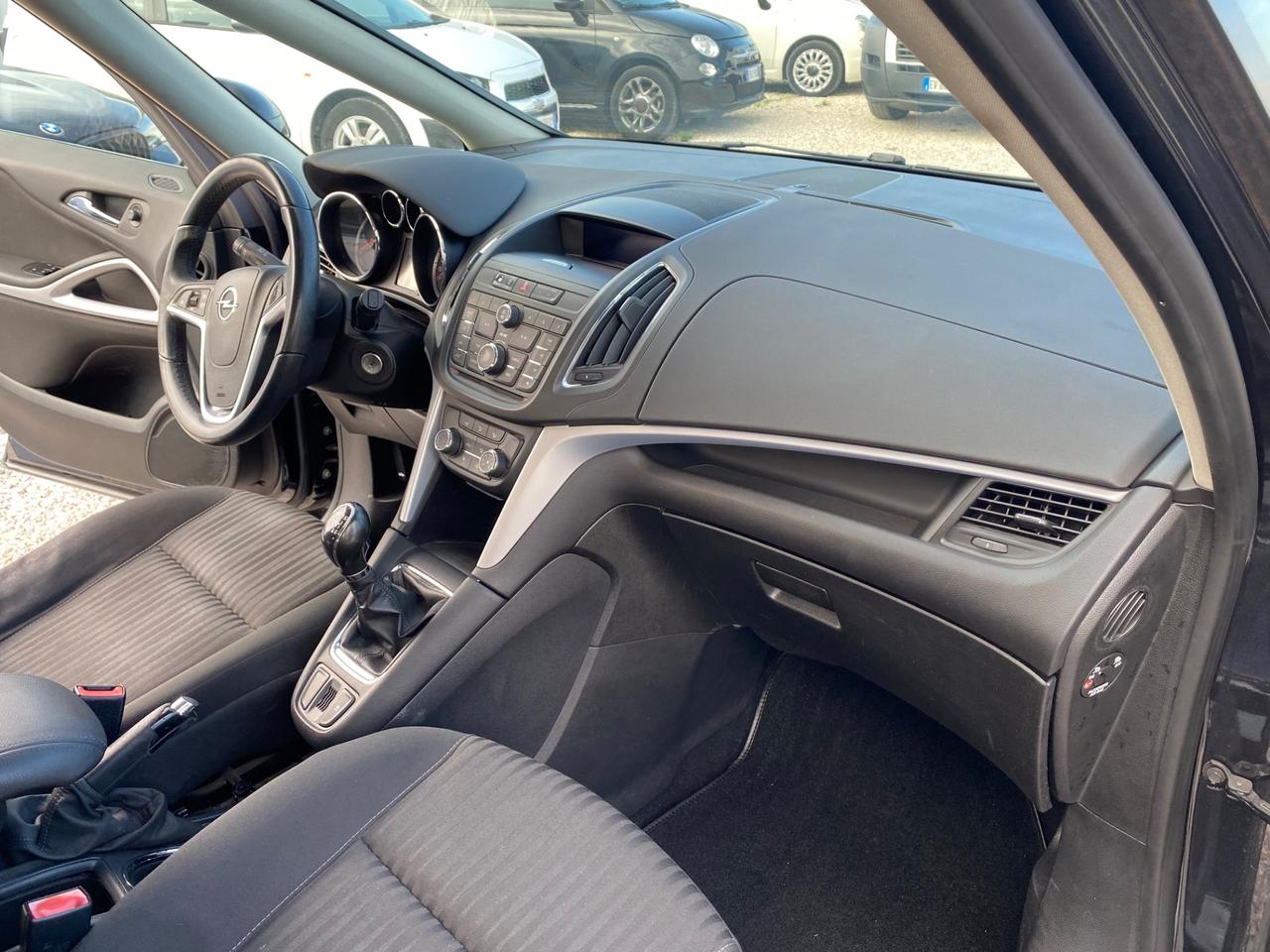 Opel Zafira Tourer 2.0 CDTi 130CV Elective 7 Posti Unico Propietario Neopatentati