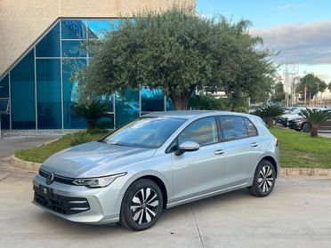 Volkswagen Golf 1.5 tsi 115cv possibilità noleggio no scoring