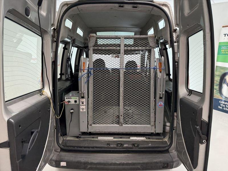 FIAT Doblò Doblò 1.3 Mjt 16V - TRASPORTO DISABILI CON PEDANA ELETTRICA