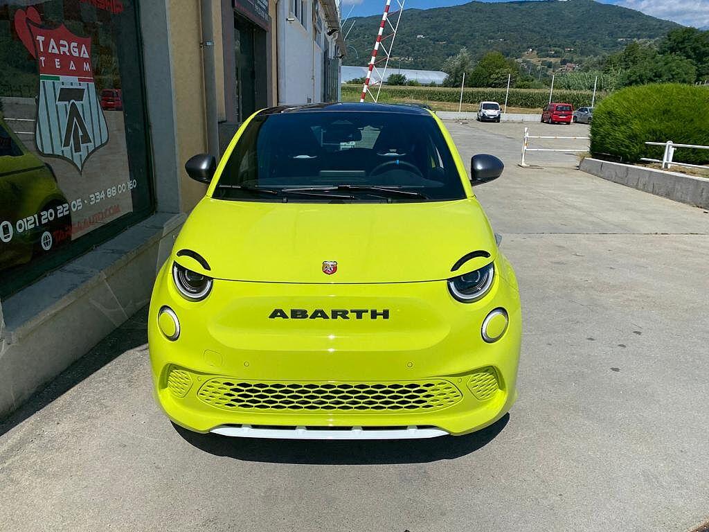 Abarth 500e Scorpionissima