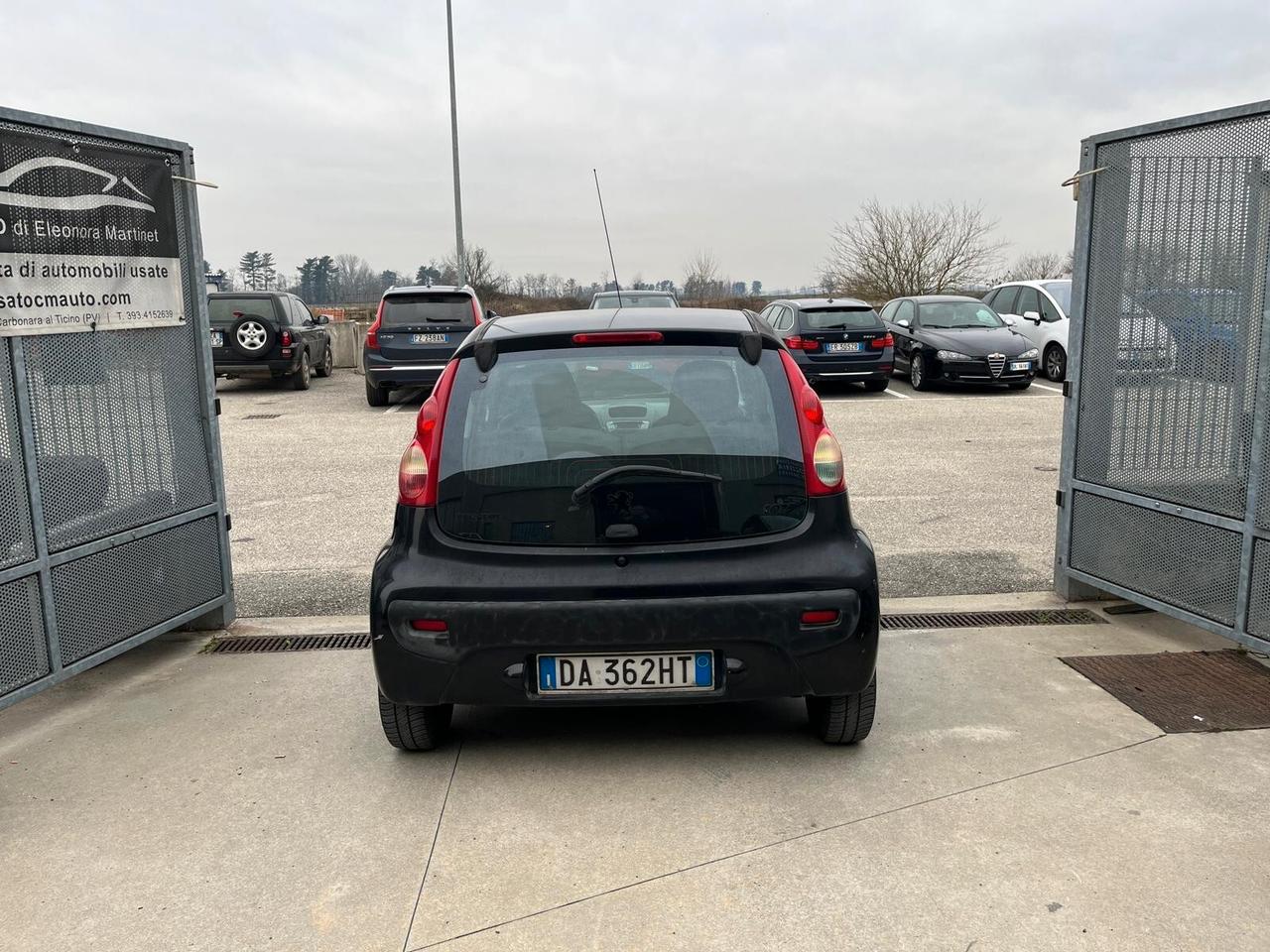 Peugeot 107 1.0 68CV 3p. Plaisir 2Tronic AUTOMATICA, NO CLIMA