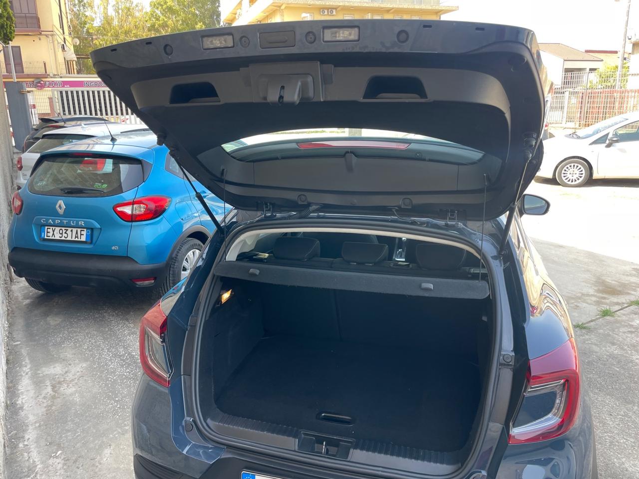 Renault Captur FULL HYBRID E-TECH 145CV TECHNO