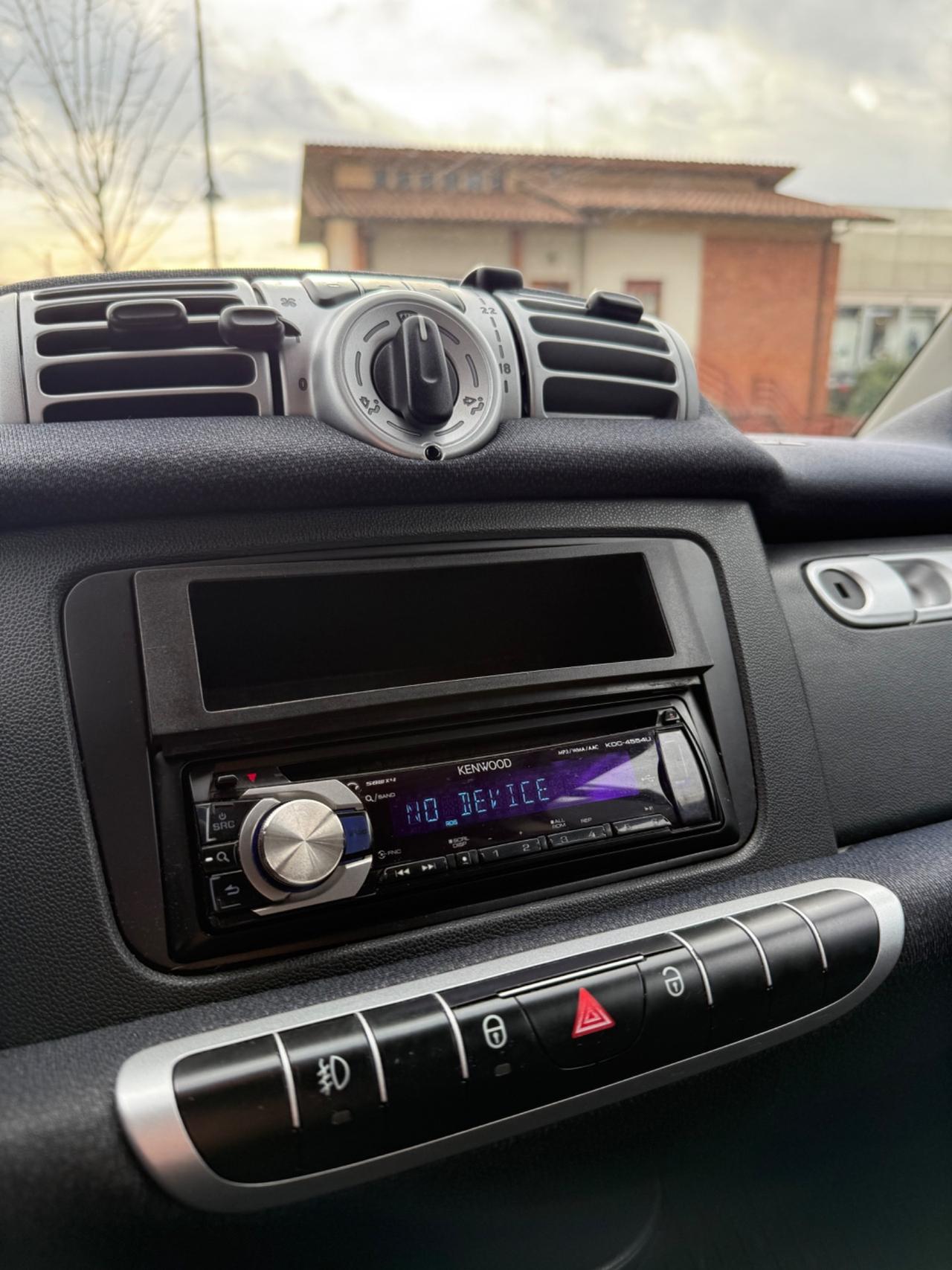 Smart ForTwo 1000 52 kW coupé limited two KM 100 MILA