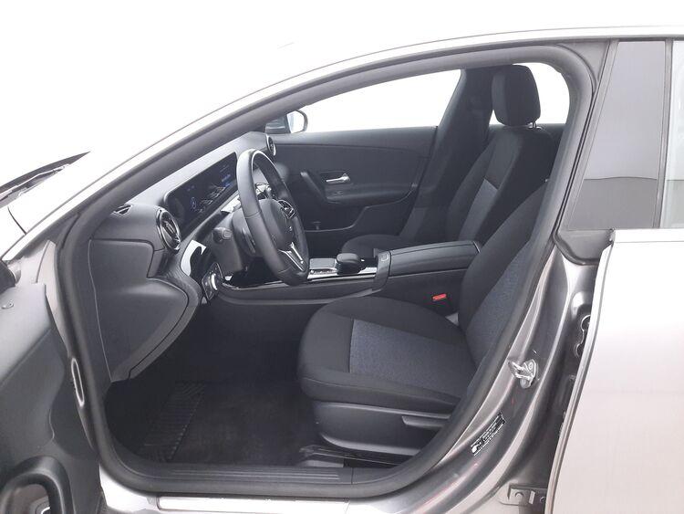 Mercedes CLA 180d Shooting Brake Business Extra Auto BR366687 2.0 Diesel 116CV