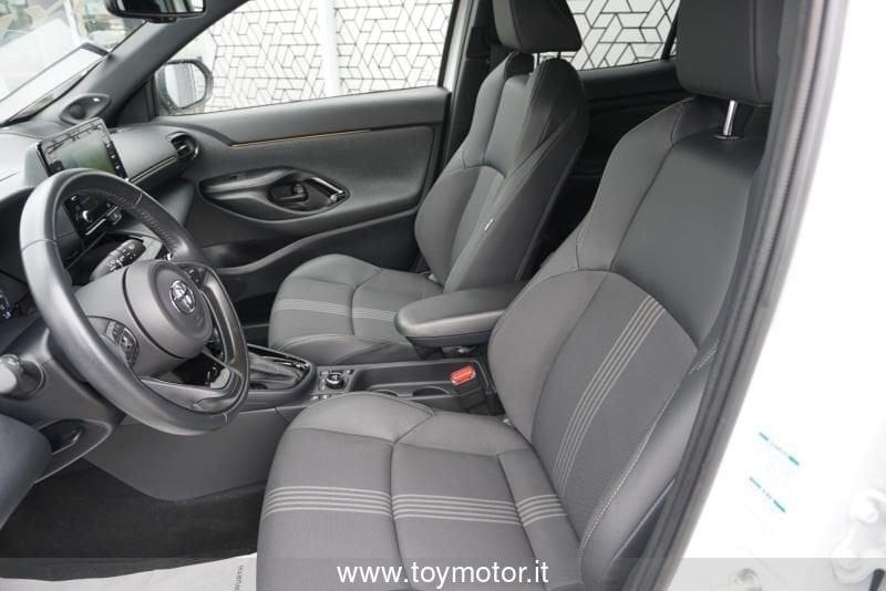 Toyota Yaris Cross 1.5 Hybrid 5p. E-CVT AWD-i Adventure
