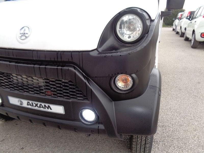 Aixam E-Truck Doppio Pianale con Lampeggianti Led e Segnalatore Lavori