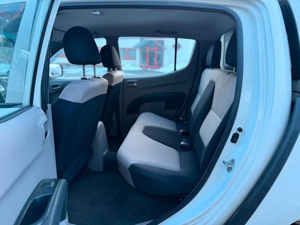 Mitsubishi L200 cabina doppia 4WD CLIMA