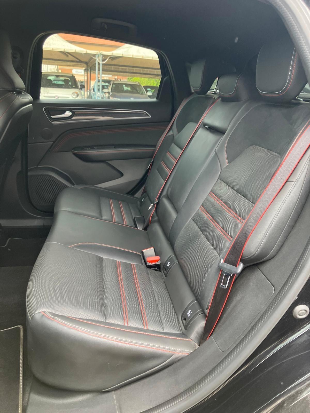 RENAULT ARKANA 1.6 Hybrid E-TECH 145cv RS Line