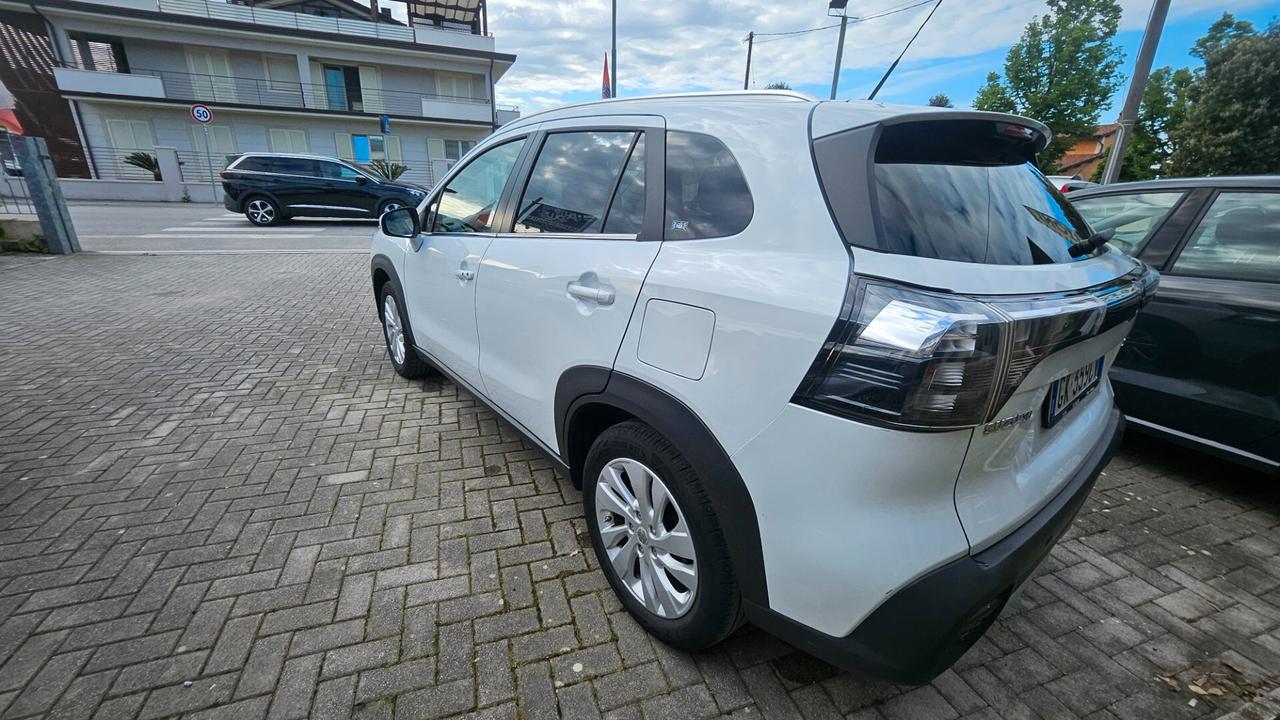Suzuki S-Cross 1.4 Hybrid Top