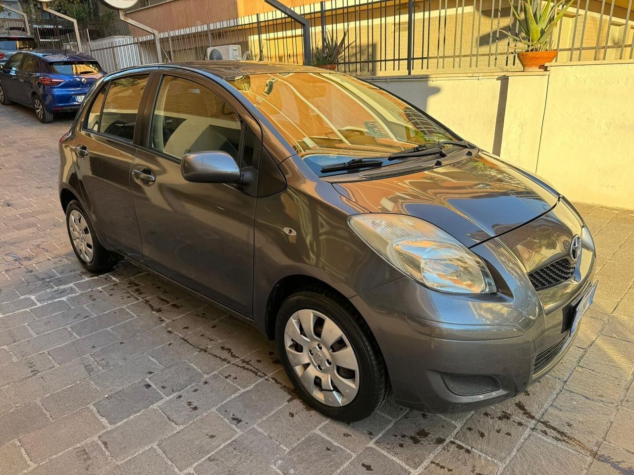 TOYOTA Yaris 1.3 5 porte Sol IMPIANTO GPL UNIPRO