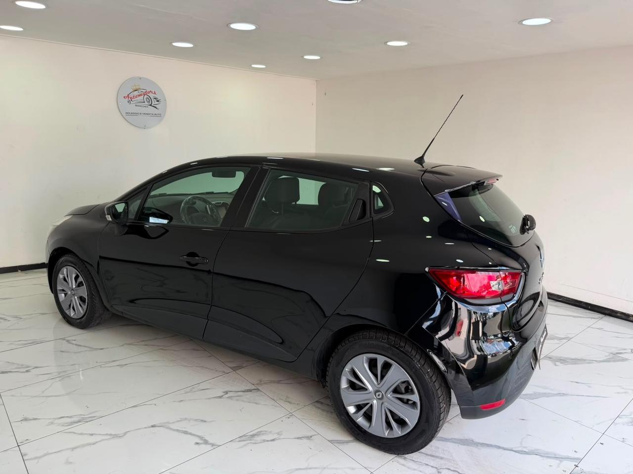 Renault Clio 1.2 75CV 5 porte Life