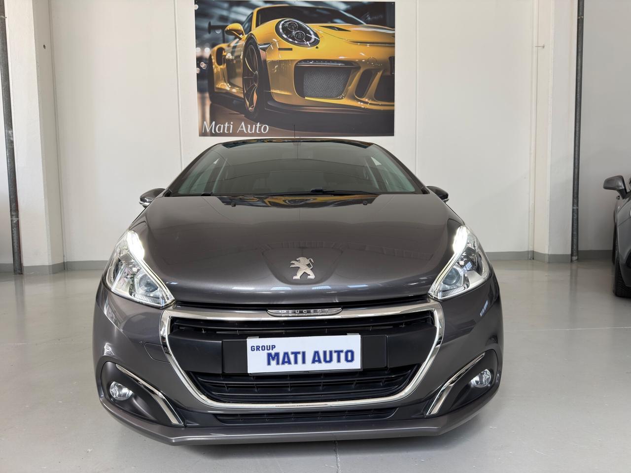 Peugeot 208 PureTech 82 5 porte Allure