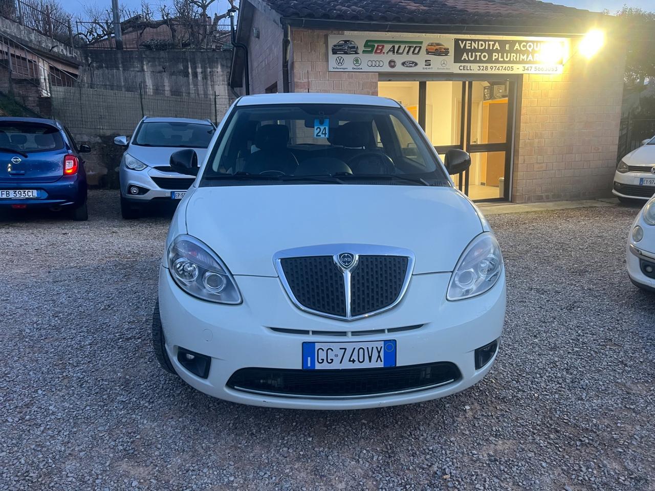 Lancia Ypsilon 1.2 69 CV Elle