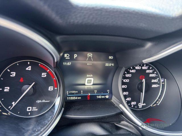 ALFA ROMEO Stelvio Stelvio 2.2 Turbodiesel 210 CV AT8 Q4 Executive