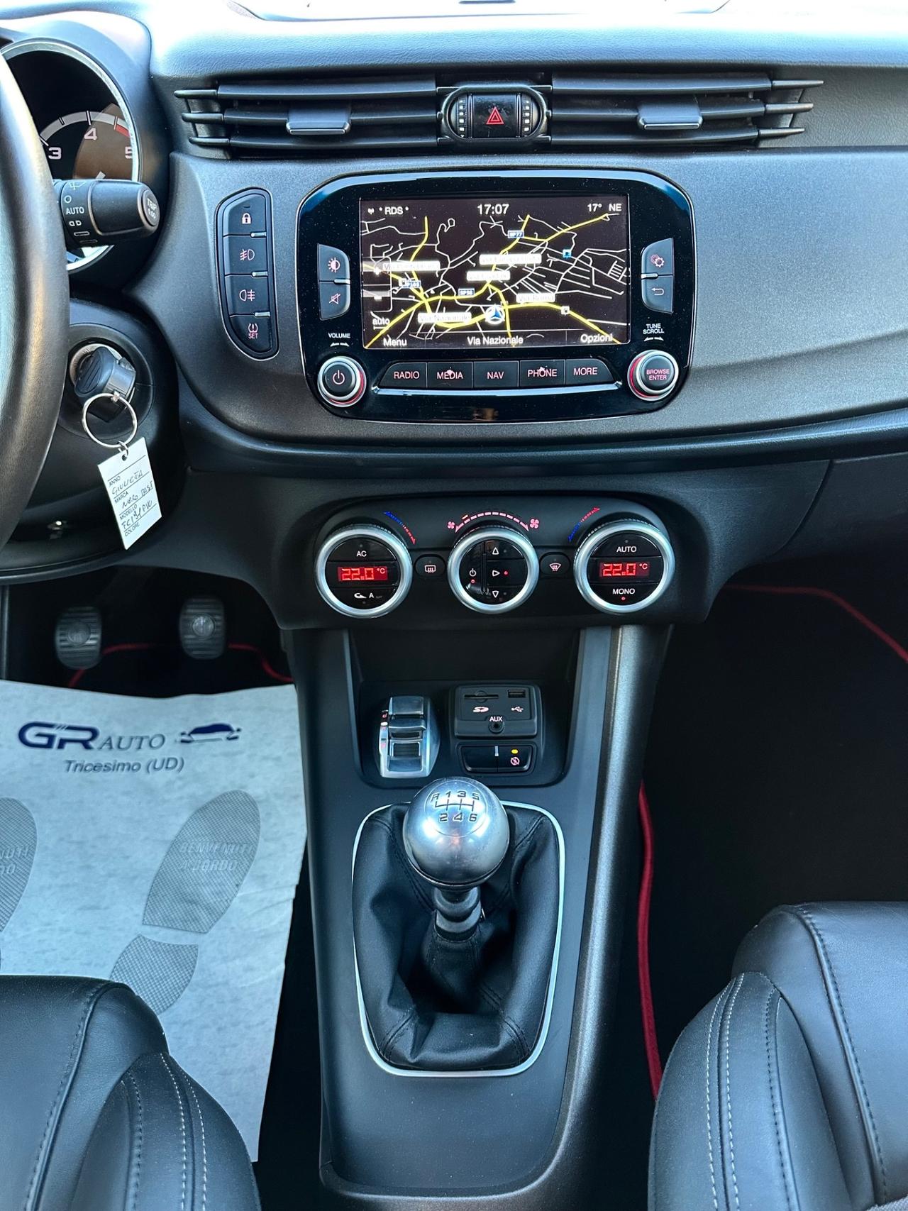 Alfa Romeo Giulietta 1.6JTDm-2 120 CV Distinctive