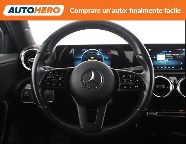 MERCEDES-BENZ A 180 d Automatic Executive