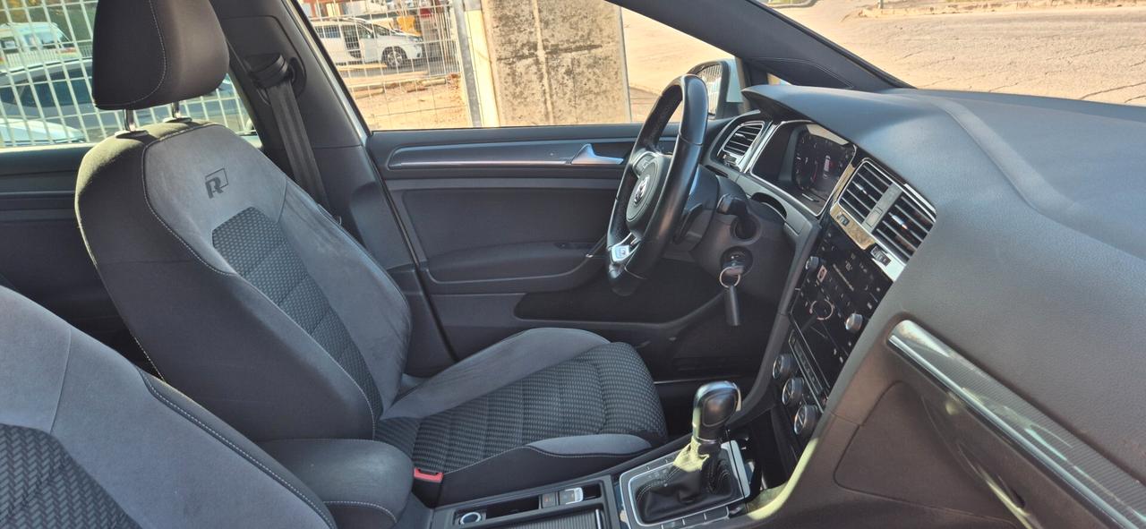 Volkswagen Golf 1.6 TDI 115 CV DSG Sport R-LINE - NEOPATENTATI