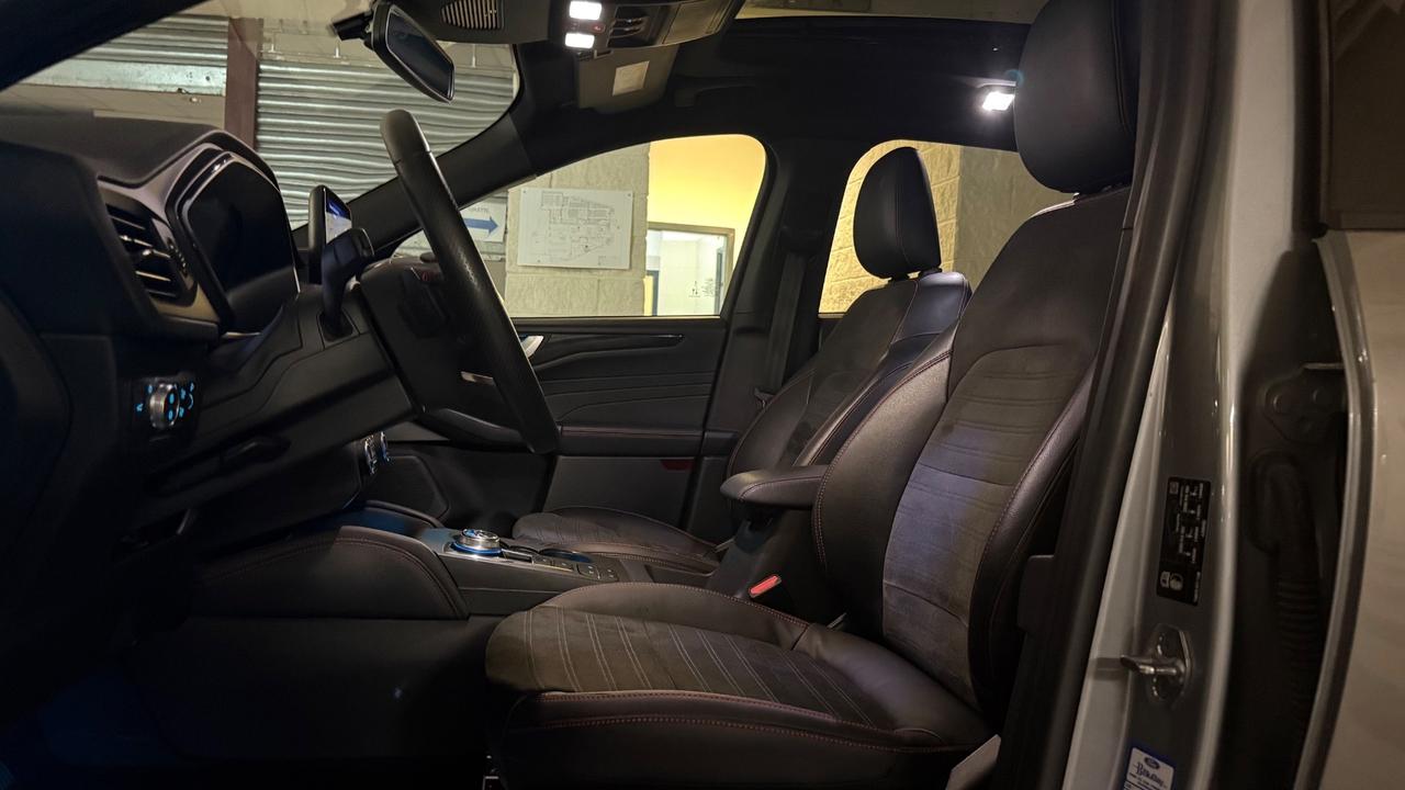 Ford Kuga 1.5 EcoBlue 120 CV aut. ST-Line X 02/2022 TETTO