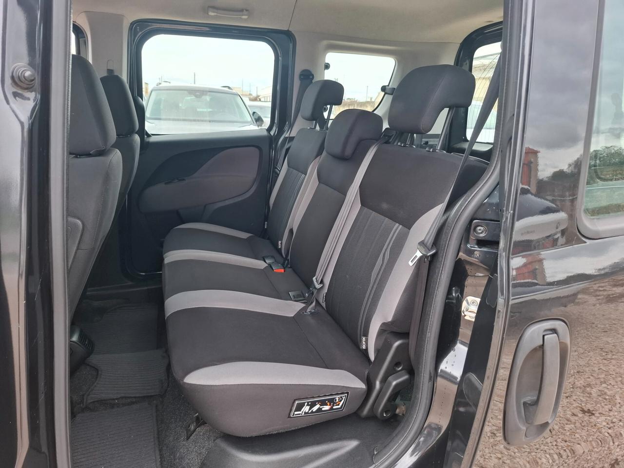 Fiat Doblò 1.6 M-jet-7Posti-Gancio- Automatico