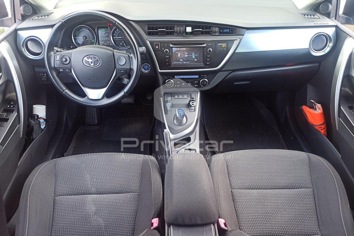 TOYOTA Auris Touring Sports 1.8 Hybrid Active Plus