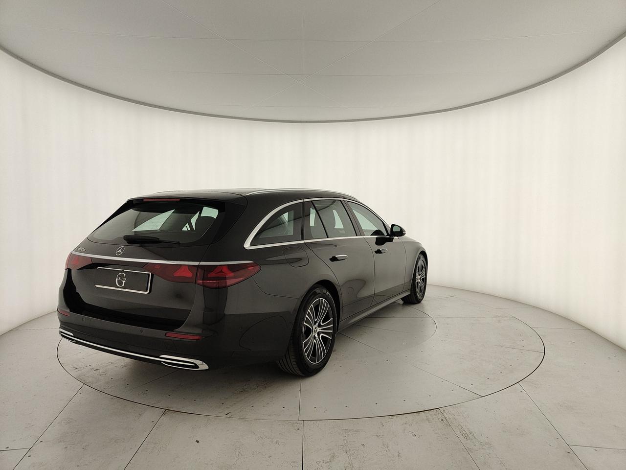 Mercedes-Benz E SW 200 d Advanced auto