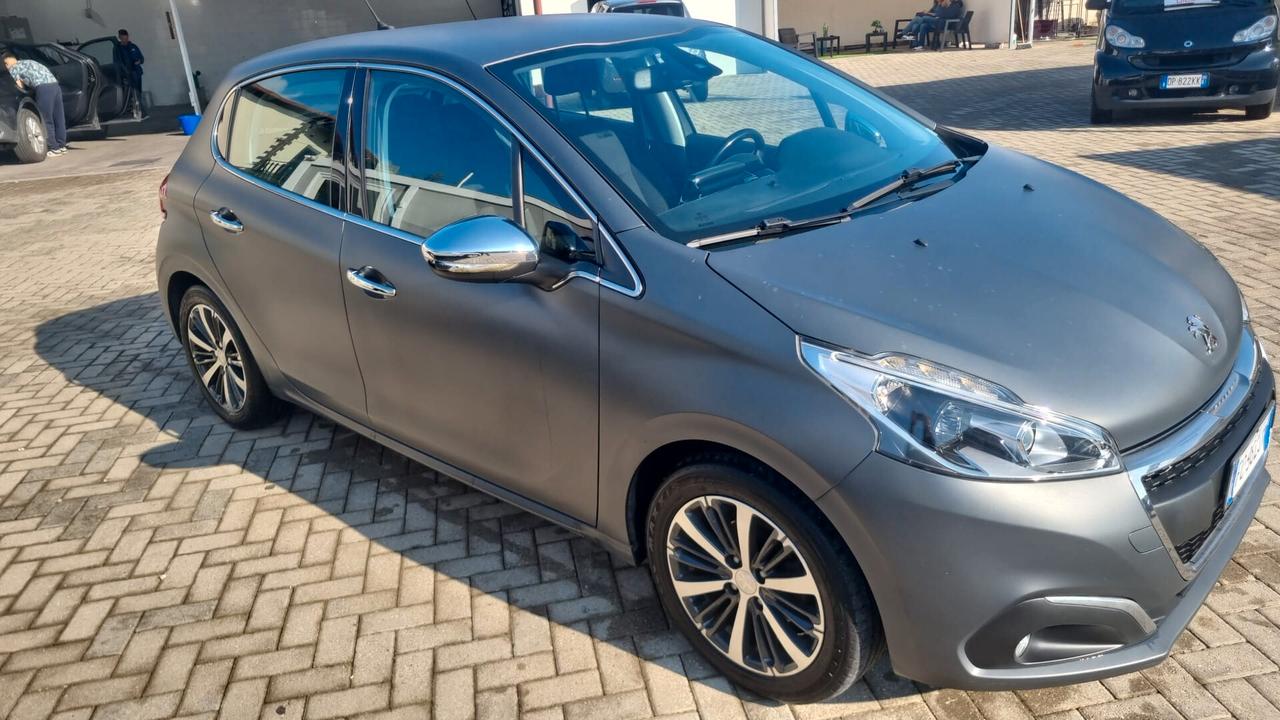 Peugeot 208 BlueHDi 75 5 porte Allure