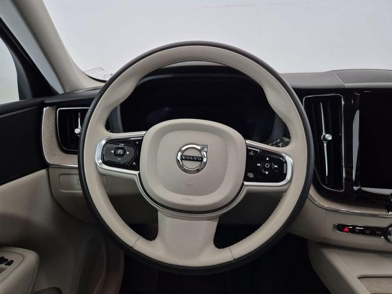 Volvo XC60 II 2022 2.0 b4 Plus Bright auto